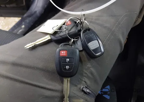 2015 Toyota Rav4 Le from USA, damaged, VIN JTMBFREV6FJ041476